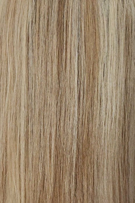 Brûlée Dorée | Natural ash blonde with highlights of golden blonde and a light brown root, creating a multi-dimensional and natural color that blends cool and warm tones.