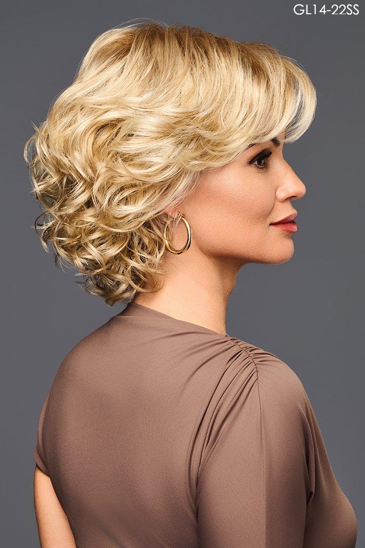 Model wearing Buoyant by Gabor in GL14/22SS SS Sandy Blonde