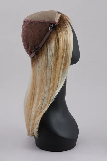 Blonde synthetic wig, 18in, FS24, on mannequin