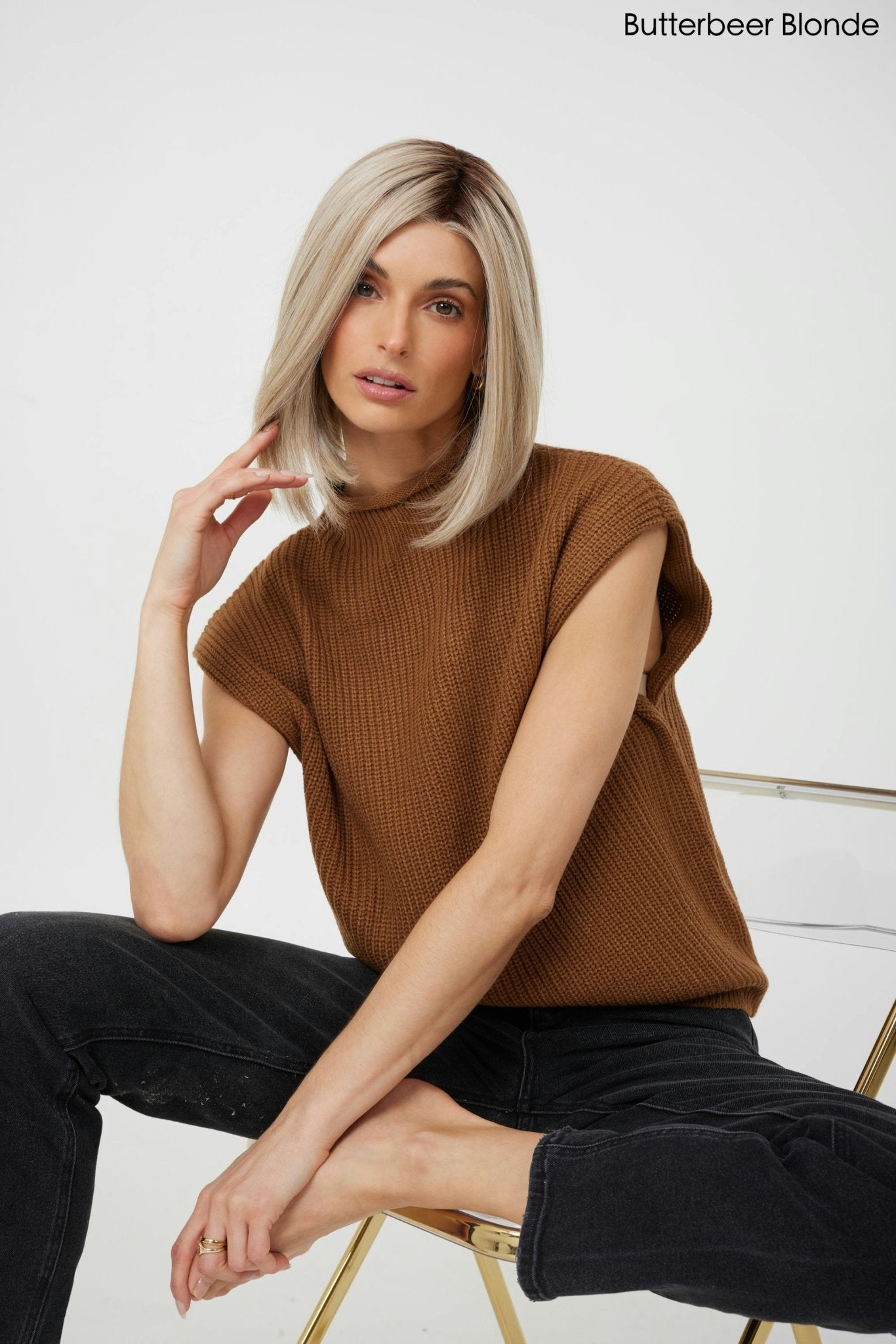 Amélie | HF Synthetic Lace Front Wig | Mono Top in color Butterbeer Blonde