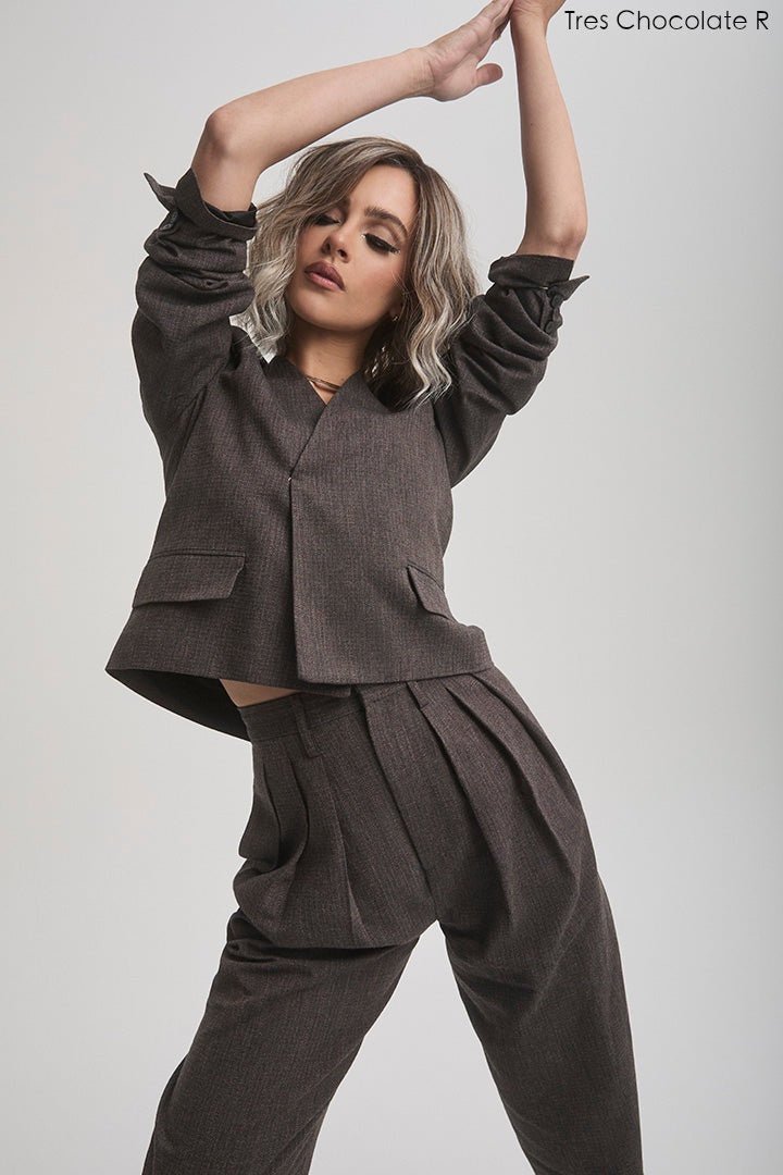 Open Box | Nyx Wig by Rene of Paris | Average Cap | Truffle Ribbon - R - Wig Studio 1