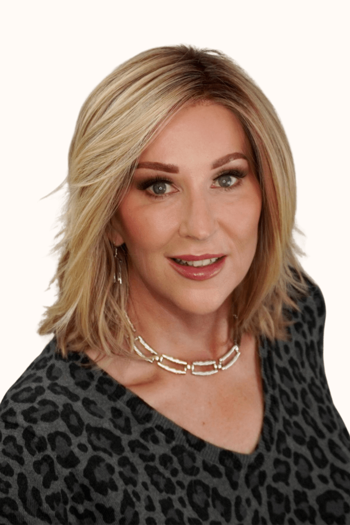 Park Ave by Belle Tress | HF Synthetic Lace Front Wig | Mono Part - Wig Studio 1