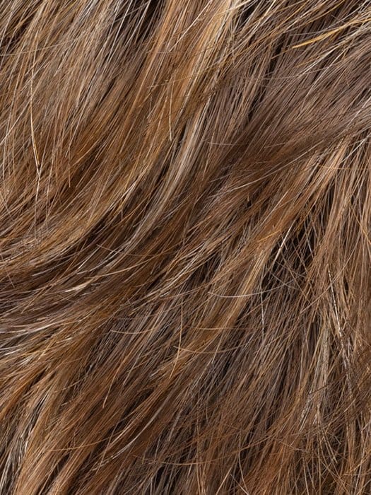 NUT MULTI SHADED 830.26.27 | Medium Brown, Dark Strawberry Blonde, and Light Golden Blonde Blend with Shaded Roots