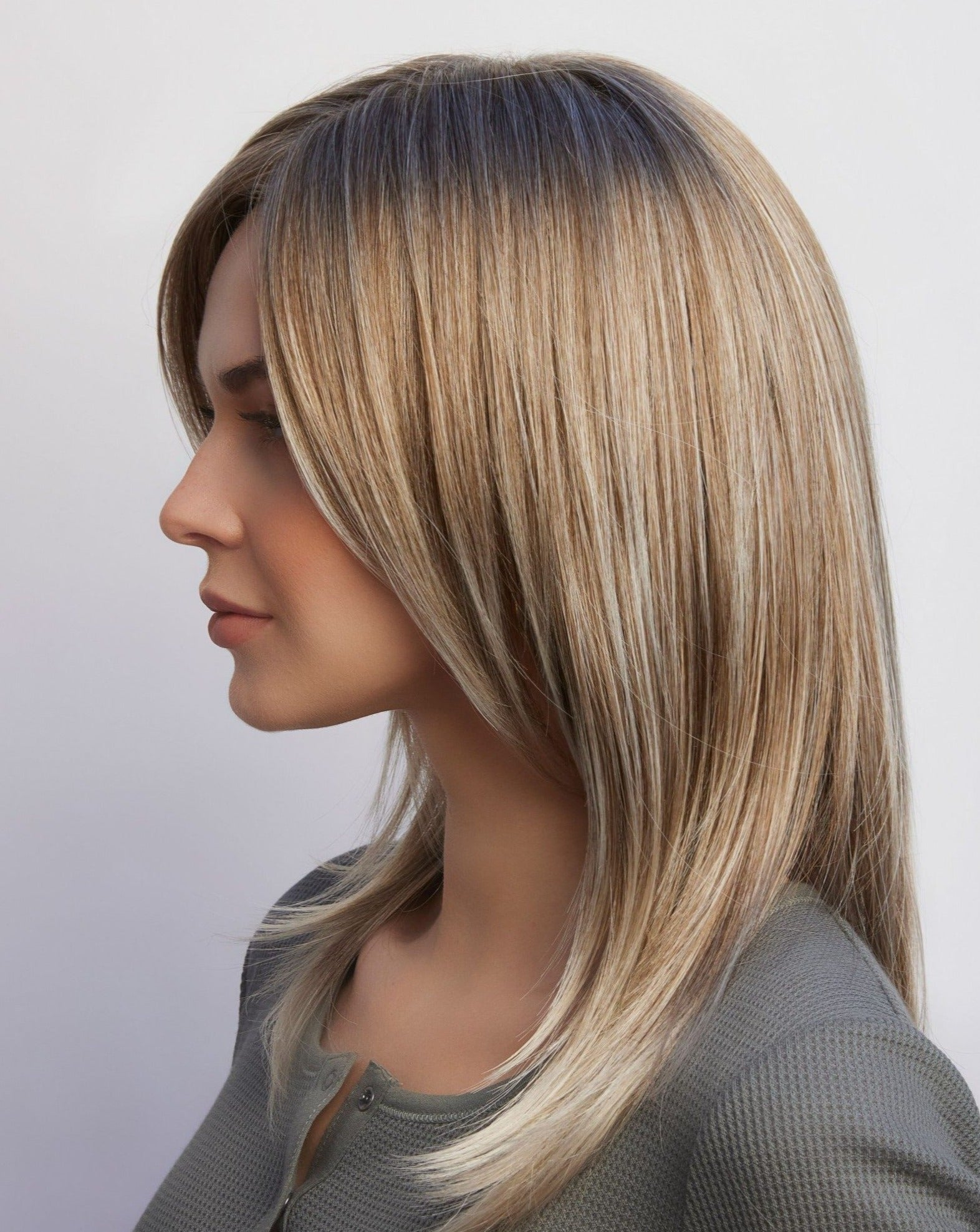 Reed Wig by Amore | Mono Top