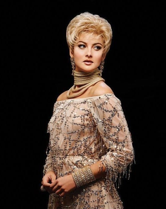 Acclaim Large | Synthetic Wig by Gabor | Basic Cap - Wig Studio 1