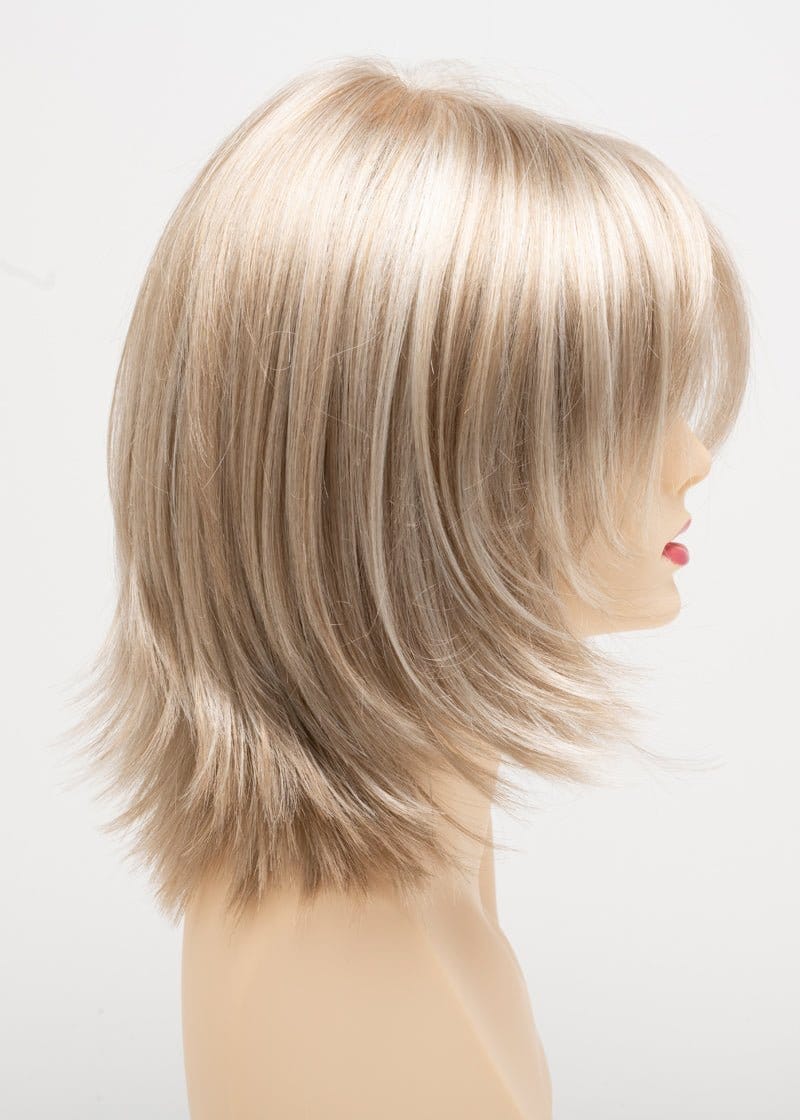Light Blonde | A platinum and creamy blonde blended to perfection