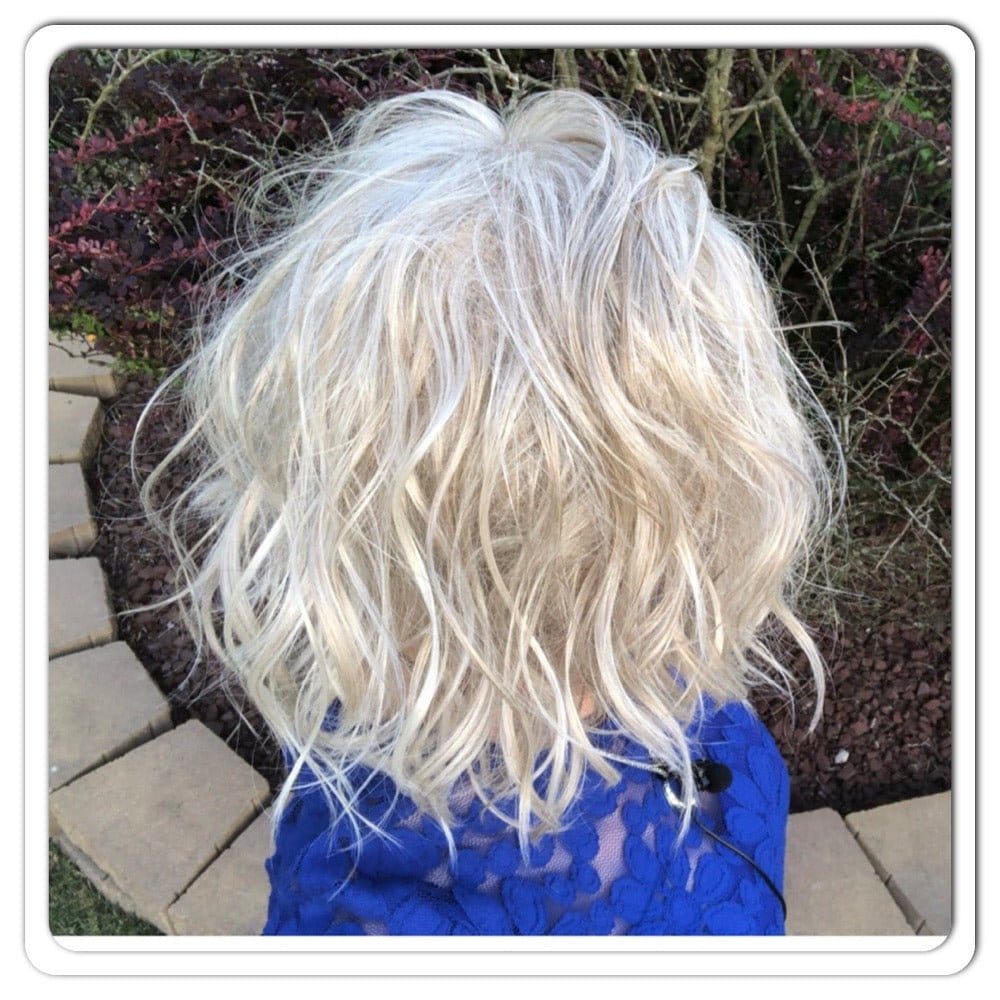 Caliente by Belle Tress | HF Synthetic Lace Front Wig | Mono Part - Wig Studio 1