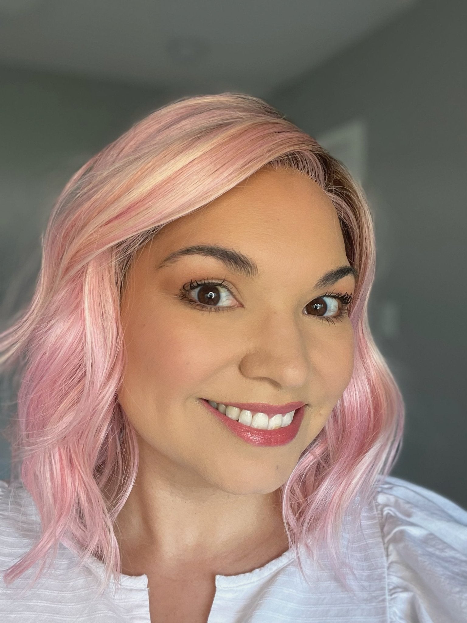 Caliente by Belle Tress | HF Synthetic Lace Front Wig | Mono Part - Wig Studio 1