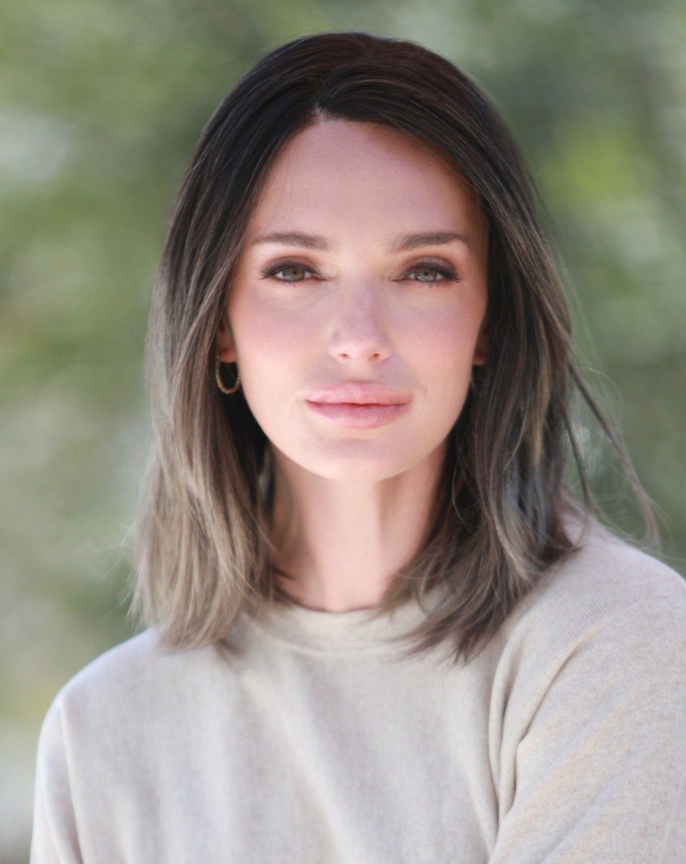 Elle by Jon Renau | Synthetic Lace Front Wig | Mono Top - Color