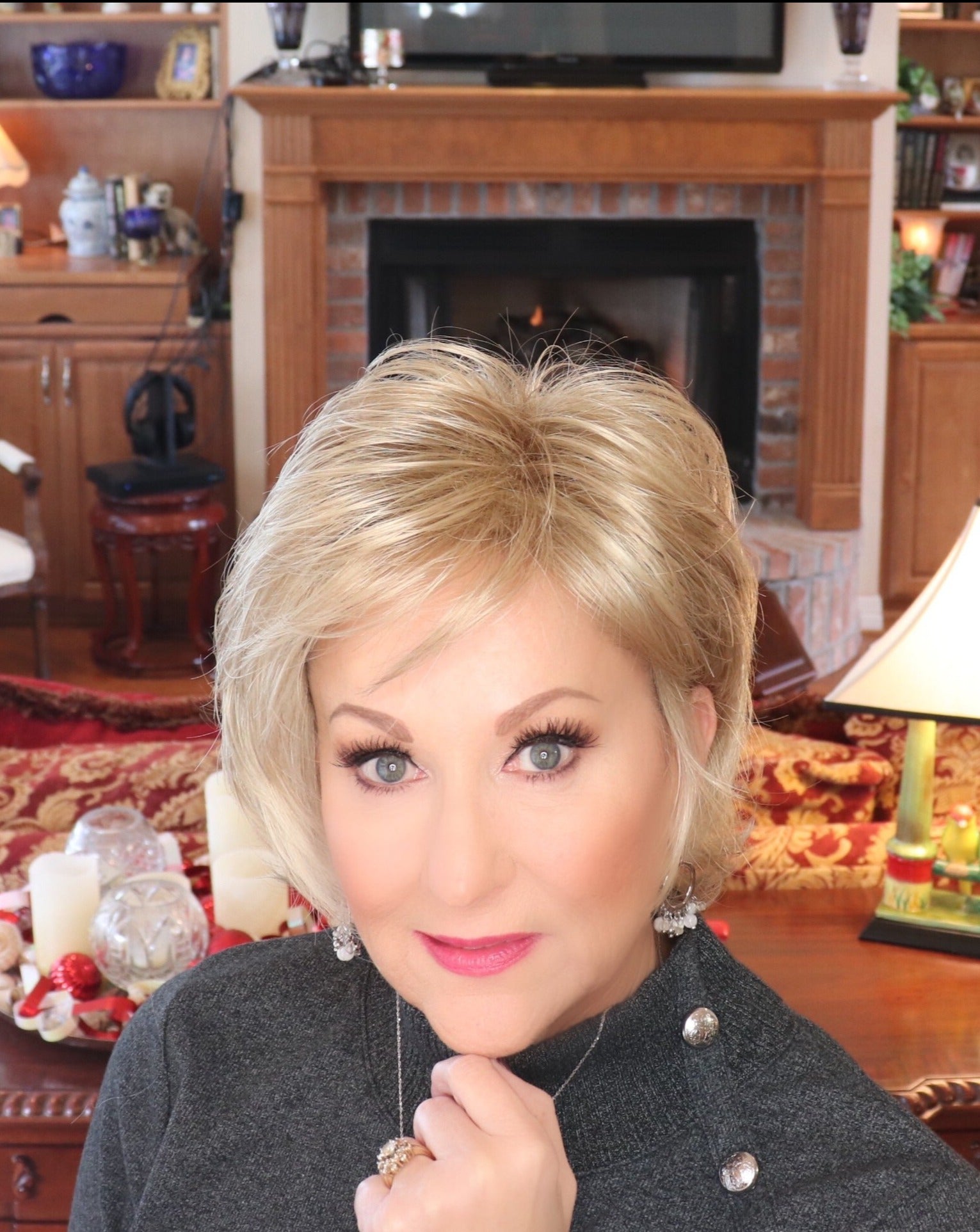 Fame by Mane Attraction | Synthetic Wig | Basic Cap - Wig Studio 1