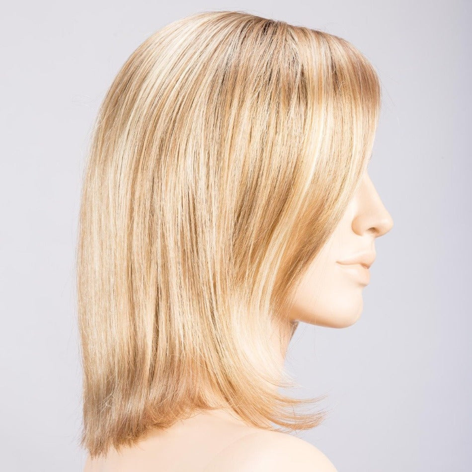 Caramel Rooted 26.20.19 | Medium Gold Blonde and Light Gold Blonde Blend with Light Brown Roots