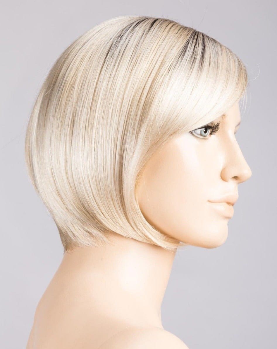 LIGHT CHAMPAGNE ROOTED | Light Beige Blonde Medium Honey Blonde and Platinum Blonde blend with Dark Roots