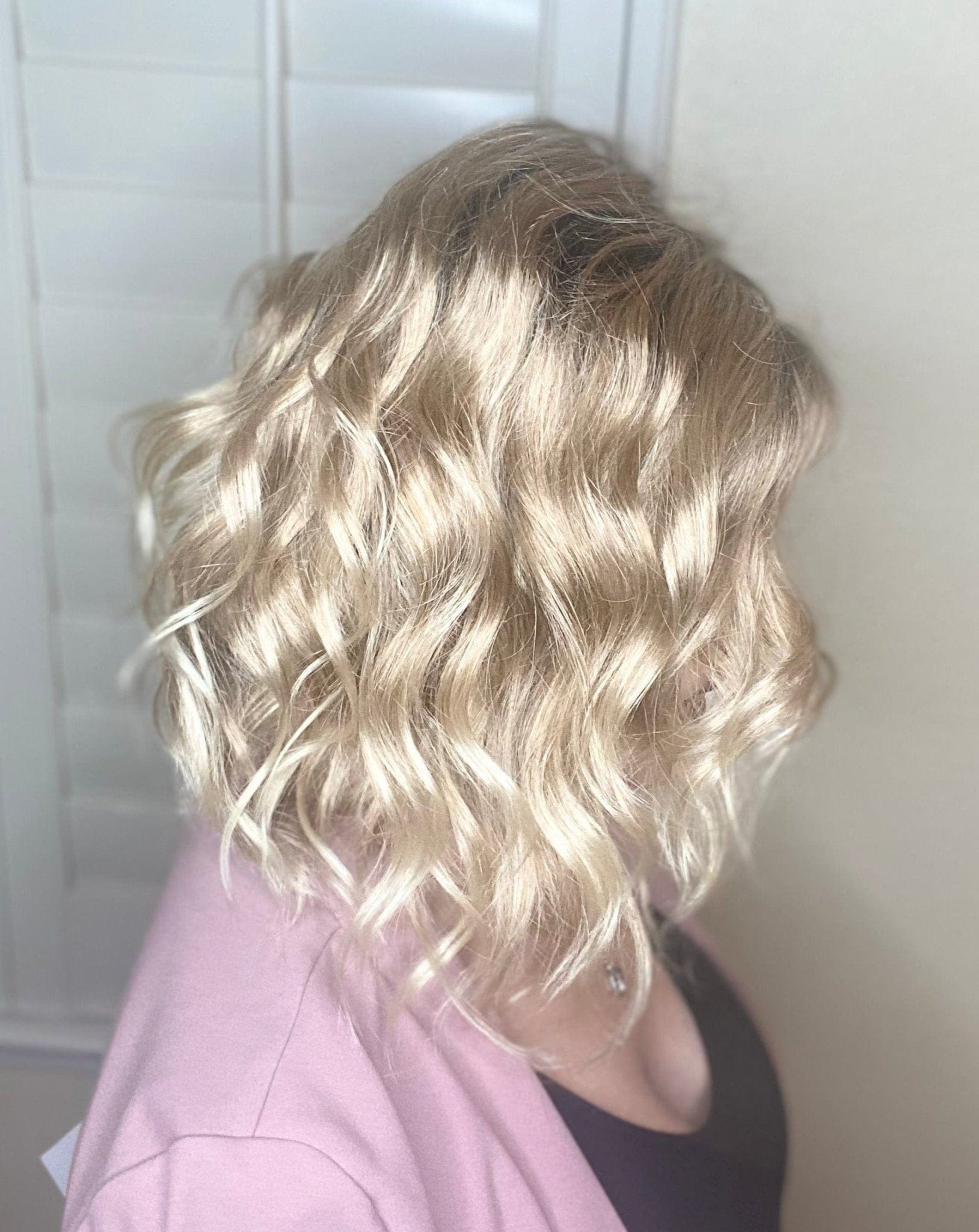 Julianne by Jon Renau | Synthetic Lace Front Wig | Hand Tied - Wig Studio 1