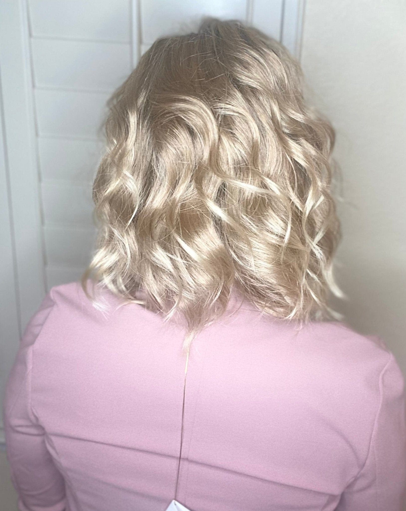 Julianne by Jon Renau | Synthetic Lace Front Wig | Hand Tied - Wig Studio 1