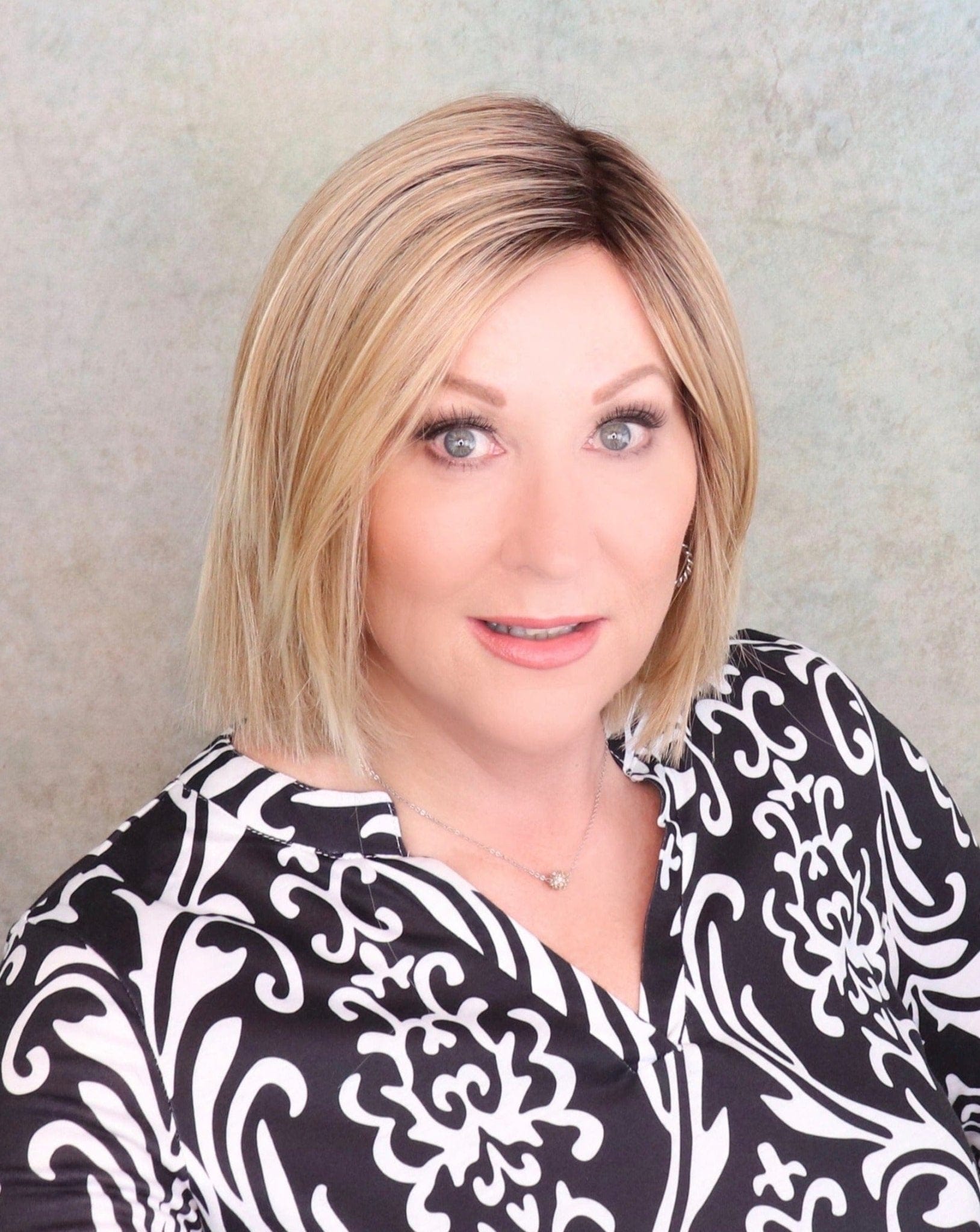 Lia II by Ellen Wille | HF Synthetic Lace Front Wig | Mono Part - Color