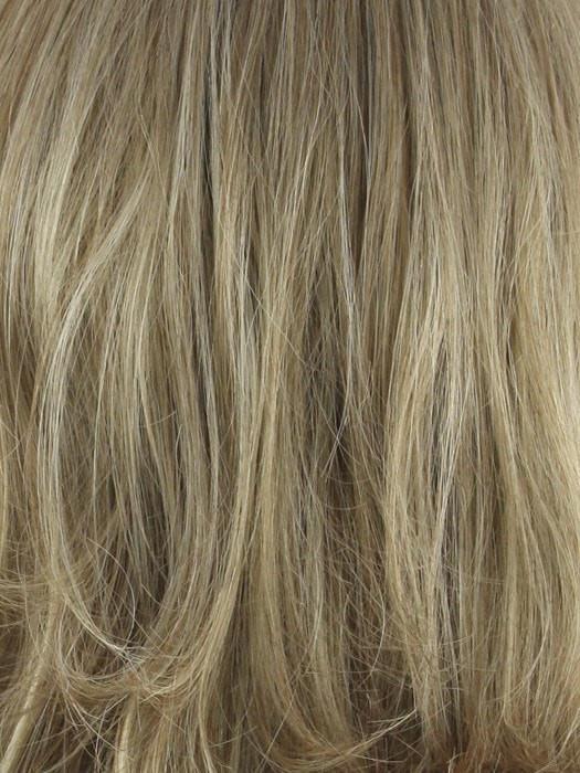 Sugar Cane R | Platinum blonde and strawberry blonde blend with light auburn highlights and medium brown roots