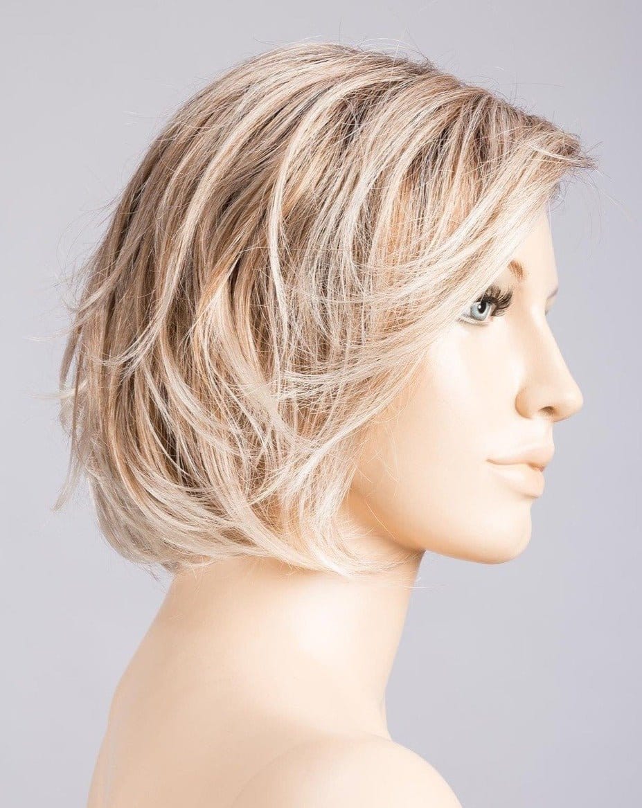 CANDY BLONDE ROOTED | Pearl platinum blonde mixed with light reddish brown and pure white