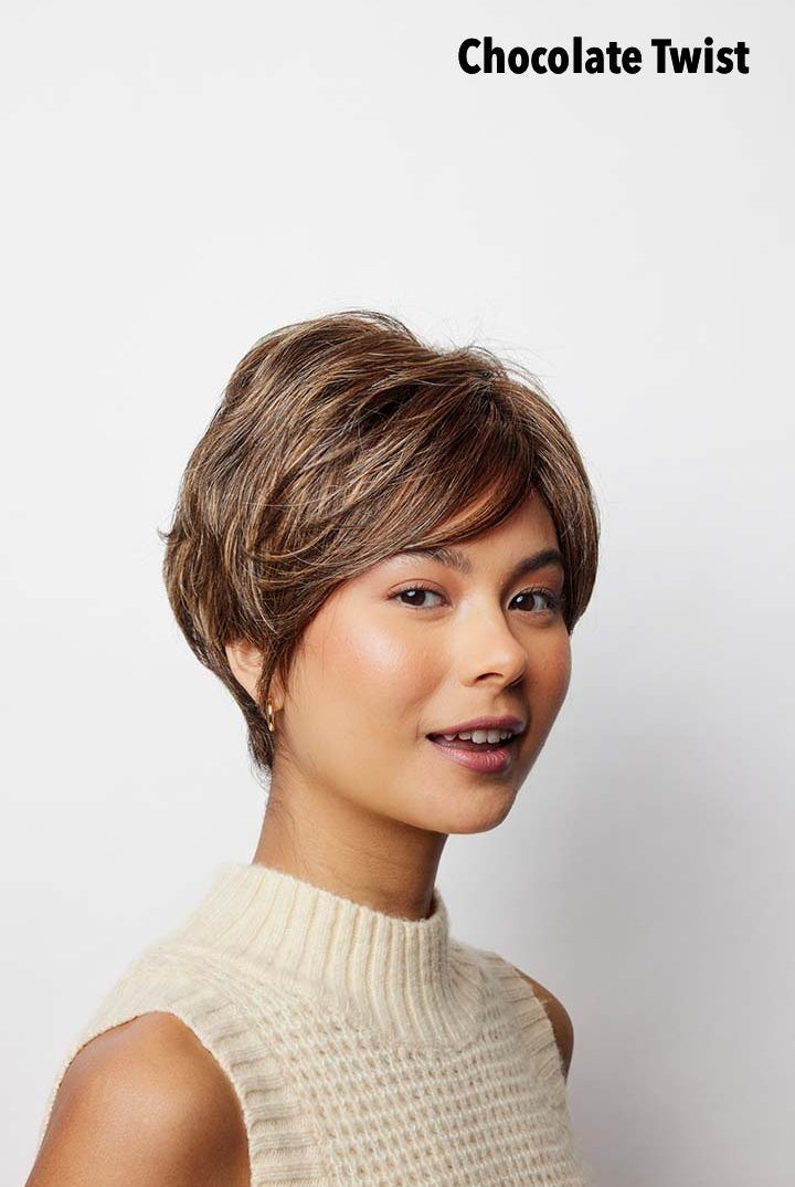 Open Box | Bay Wig by Amore | Average Cap | Honey Wheat - R - Wig Studio 1