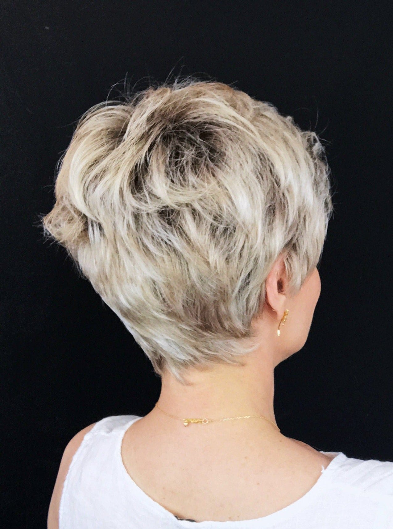 Open Box | Spa Wig by Ellen Wille | Petite/Average Cap | Sand Multi Rooted - Wig Studio 1