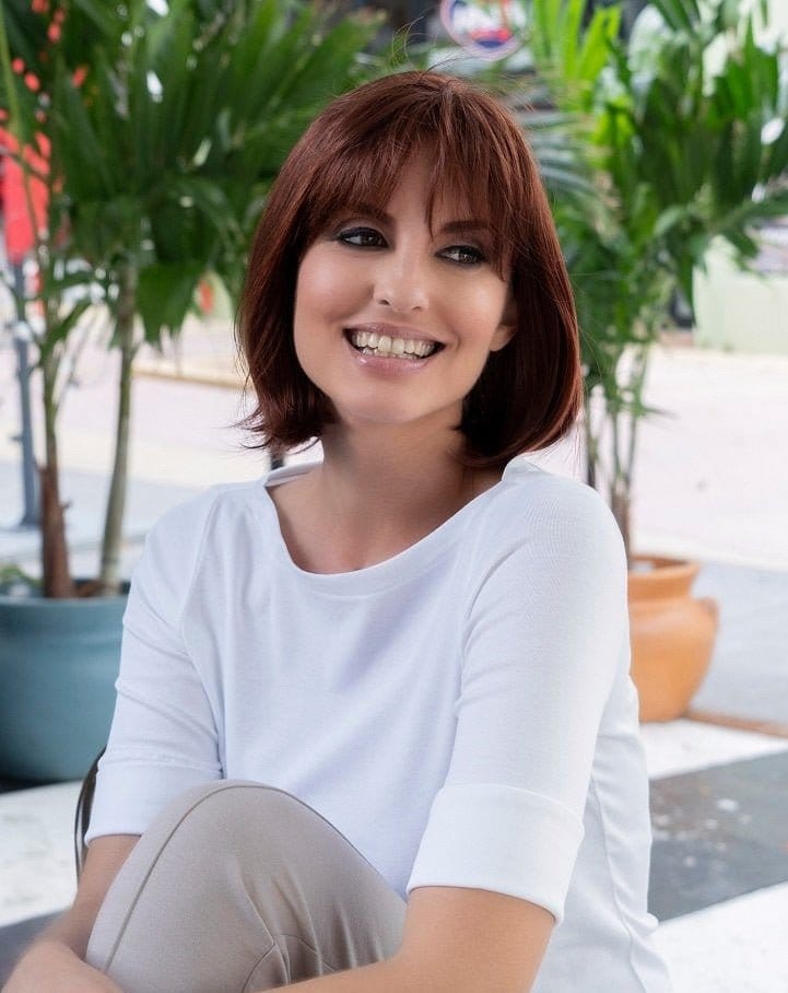 Petite Paige by Envy | Synthetic Lace Front Wig | Mono Part - Wig Studio 1