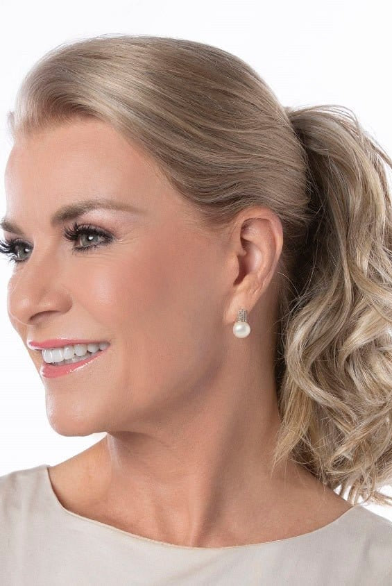 Pony Wavy by Toni Brattin | Heat Friendly Synthetic Hair - Wig Studio 1