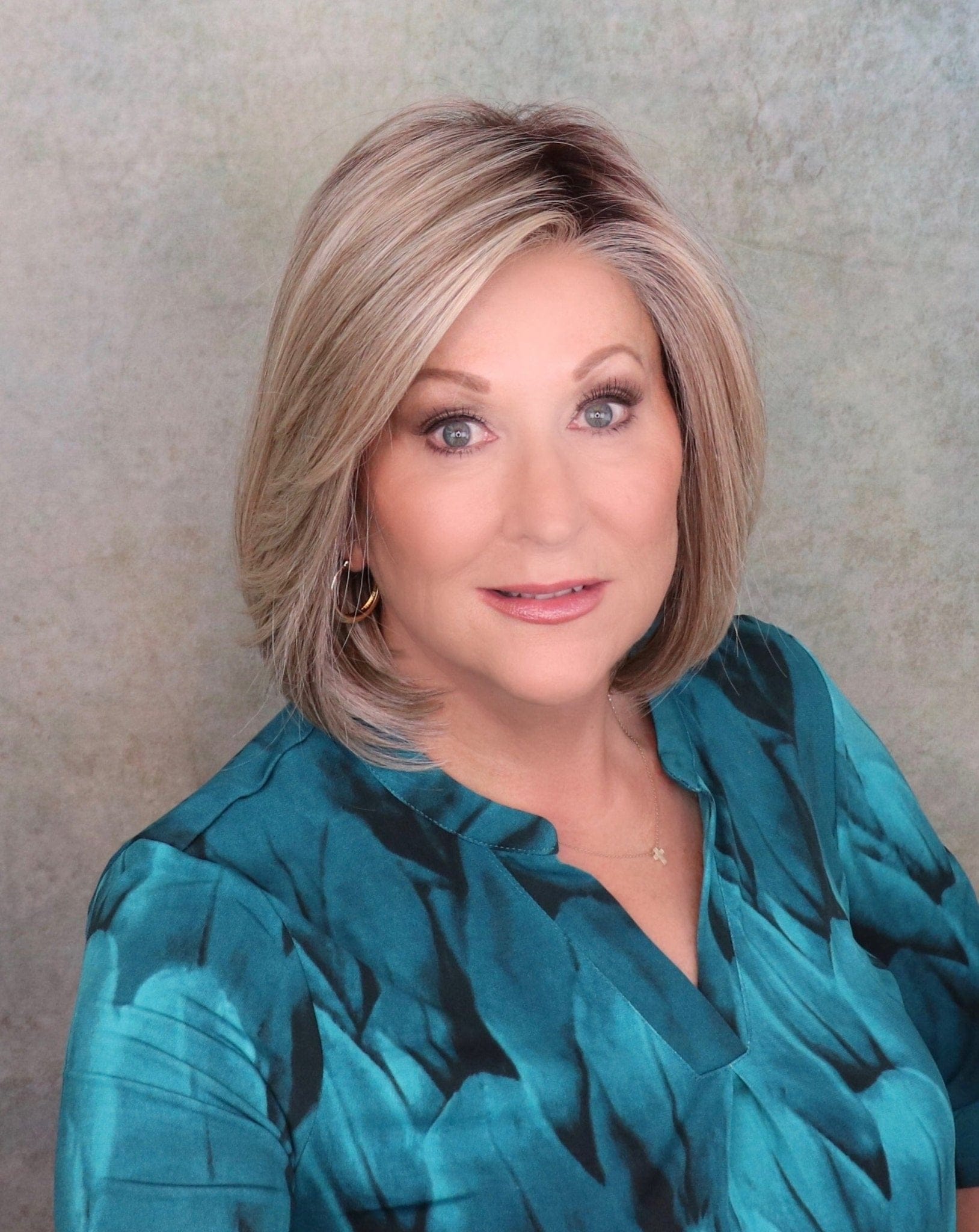 Portrait Mode by Raquel Welch | HF Synthetic Lace Front Wig | Mono Top - Color