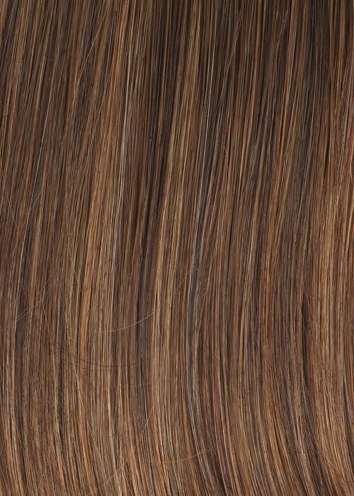 GL8/29 HAZELNUT | Coffee Brown with Soft Ginger highlights