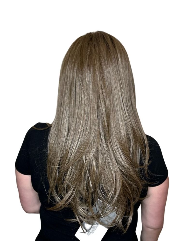 Scene Stealer by Raquel Welch | HF Synthetic Lace Front Wig | Mono Top - Wig Studio 1