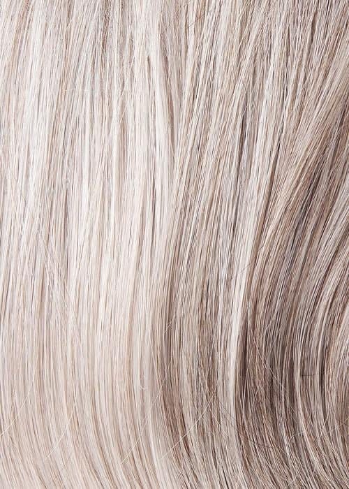 305C Sugared Smoke | Light blonde with 80% grey and a pearly white front