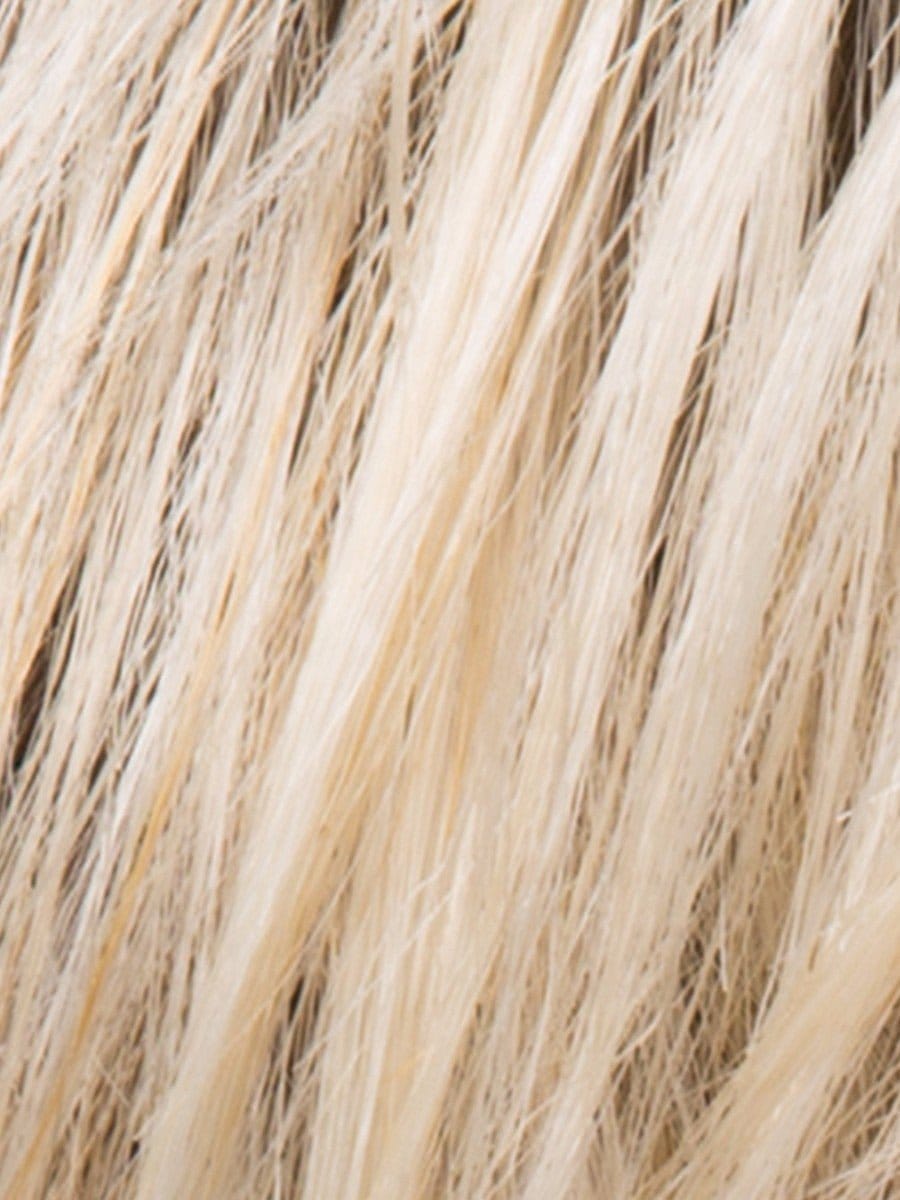 CHAMPAGNE ROOTED | Light Beige Blonde, Medium Honey Blonde, and Platinum Blonde blend with Dark Roots