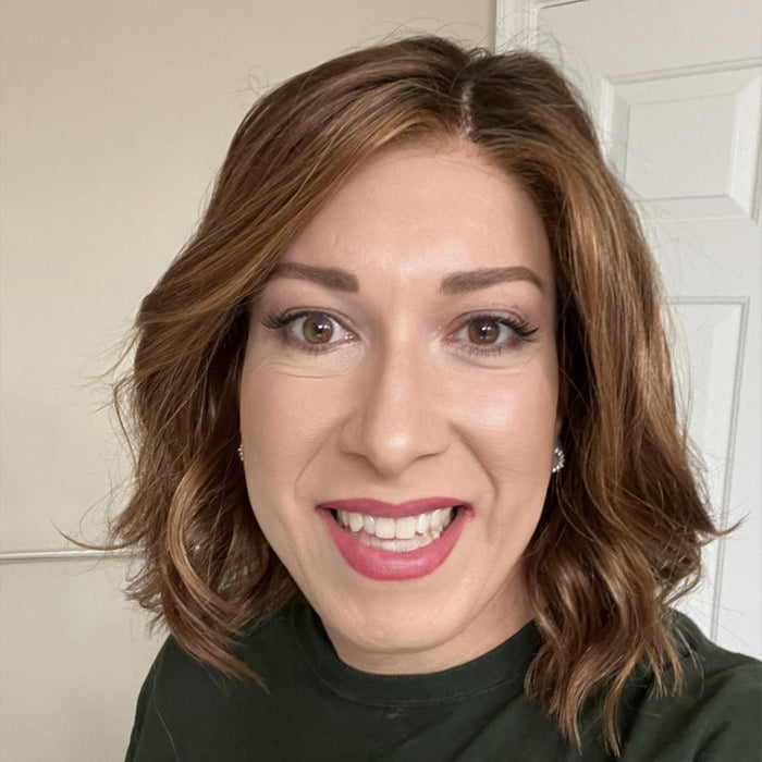 From early fascination to everyday confidence, wigs have quietly accompanied Sirena through many stages of life. Her journey reflects how something once playful can become deeply personal, empowering, and affirming over time.