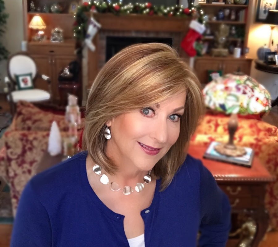 Crazywiglady's Review of Fiona by Henry Margu - Wig Studio 1