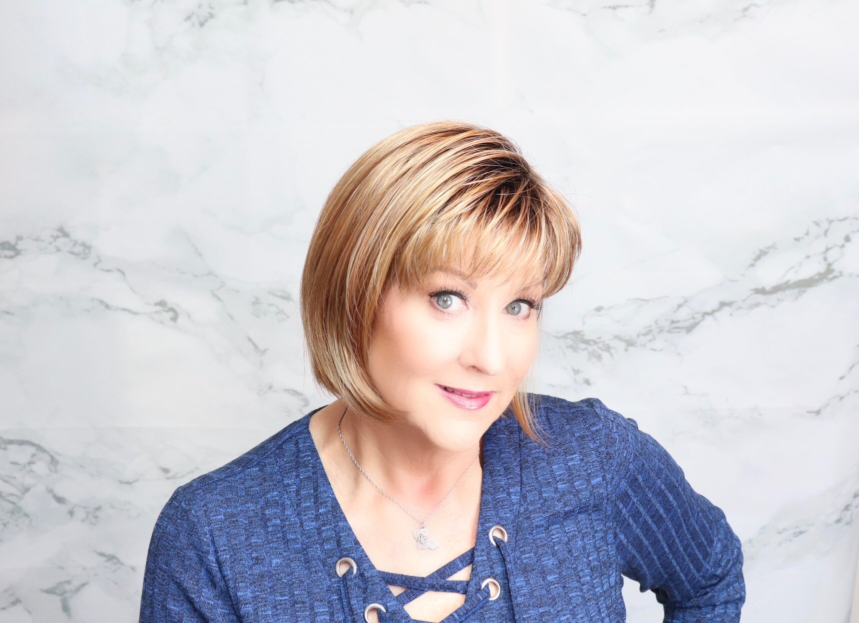 Crazywiglady's Review of Scarlett by Envy in Golden Nutmeg - Wig Studio 1