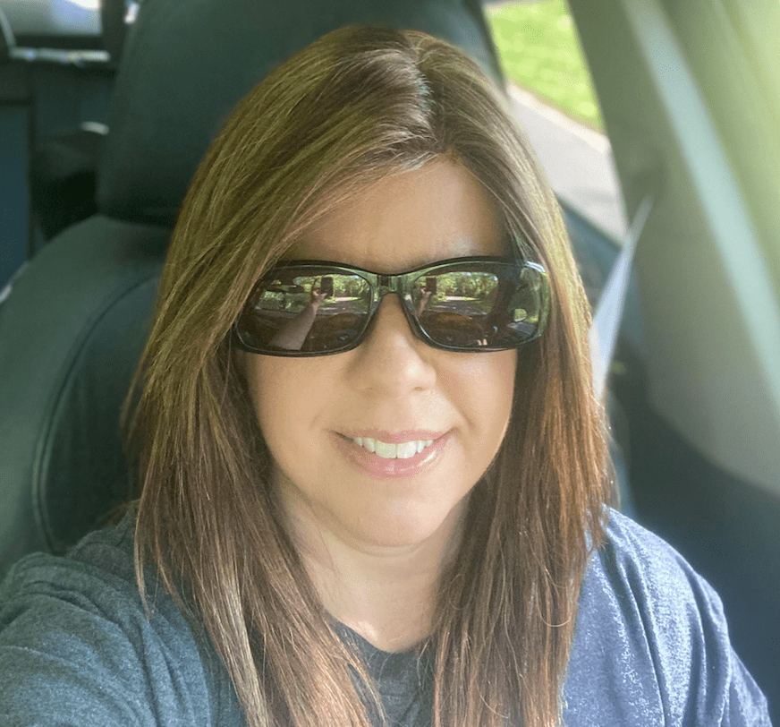 EMPLOYEE OF THE MONTH DECEMBER 2020 - Wig Studio 1