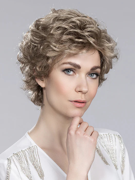 City Wig by Ellen Wille | Sand Multi Rooted