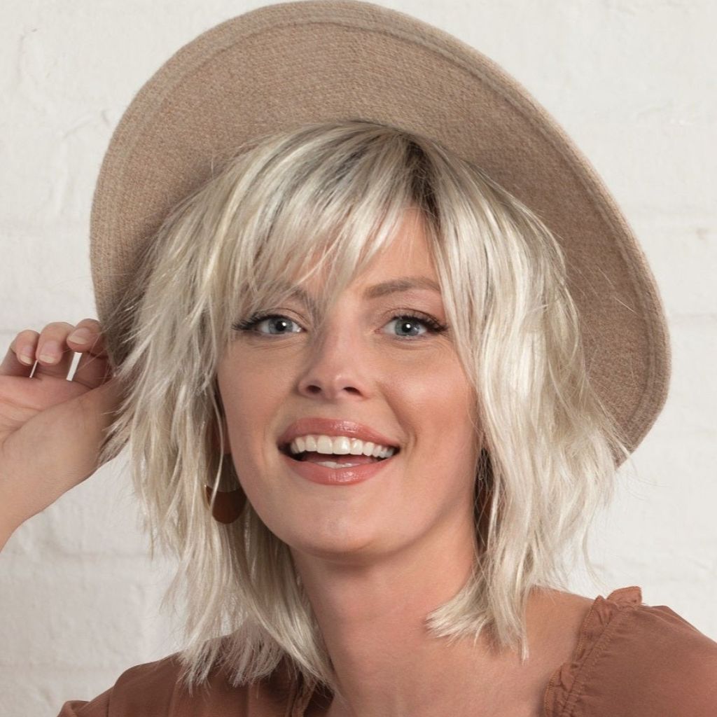 Estetica_Jones_Square