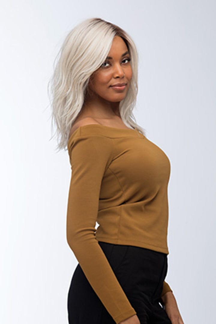 Woman wearing Fenix wig by Estetica in SILVERSUNRT8 | Right Side