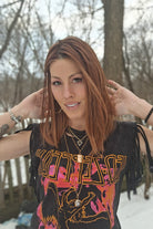 Woman wearing shoulder-length red wig (Megan by PUSH Hair in color Pumpkin Pie Spice R)