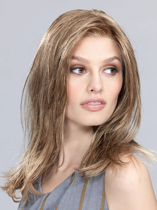 Miley Small Wig by Ellen Wille | Sand Mix