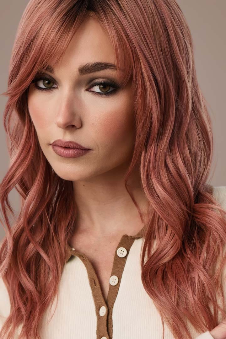 Woman with Posh Wavez Dusty Rose wig