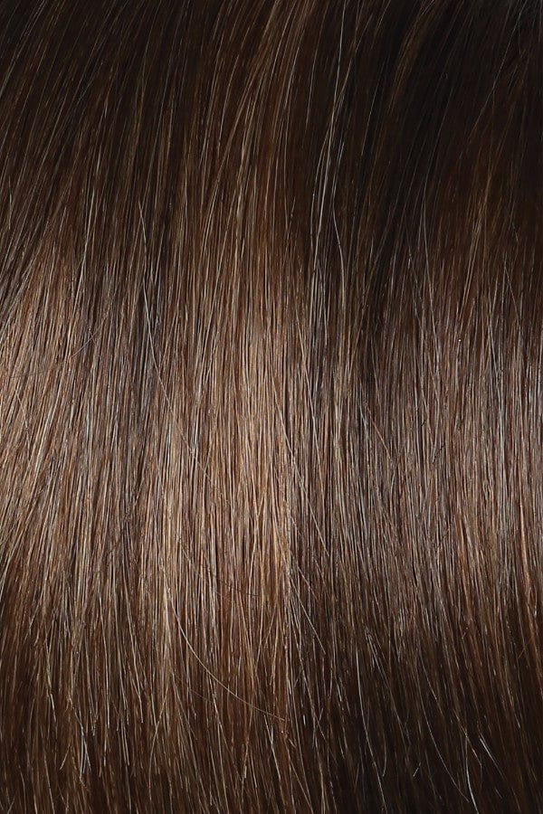 R830 Ginger Brown hair close-up