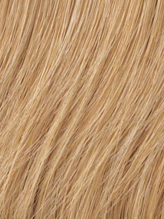 Raquel Welch Wigs | R25 GINGER BLONDE | Golden Blonde With Subtle Copper Lowlights