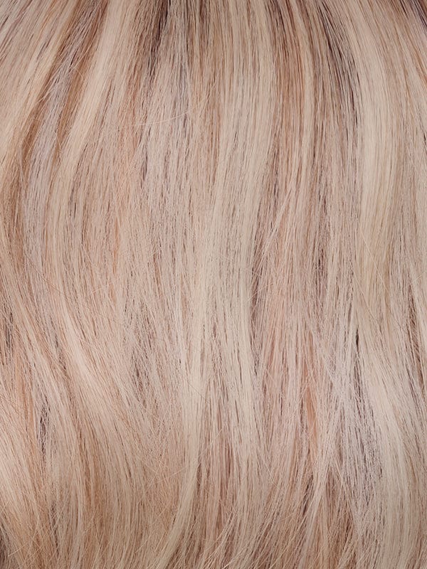 Sea Salt Blond-R | A perfect mixture of cool, icy-blond and warm-dark blond. The rich brown root tone enhances the modern appearance.