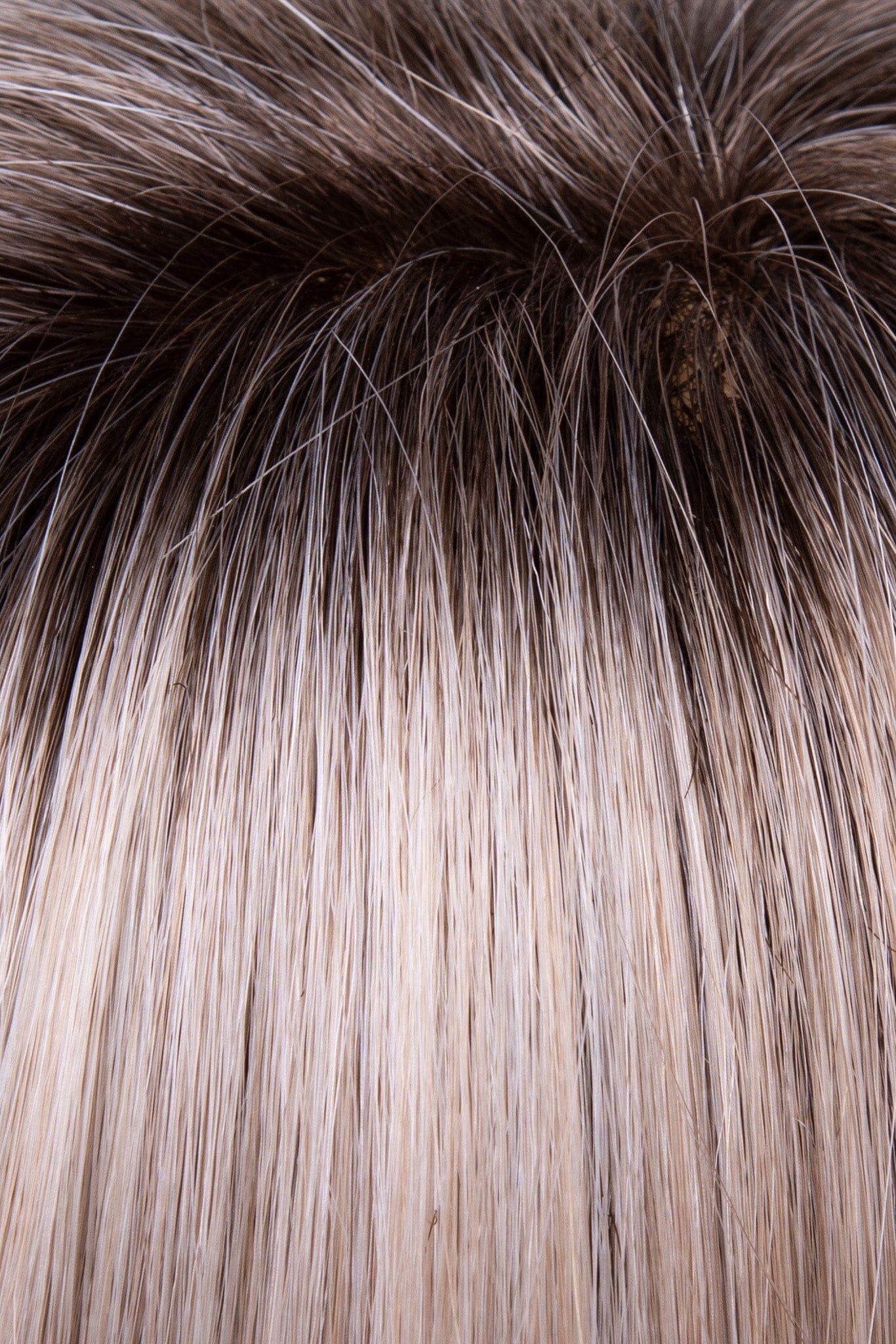 Silky Beige | 26/101 R8 | Rooted Pale Beigy Blonde