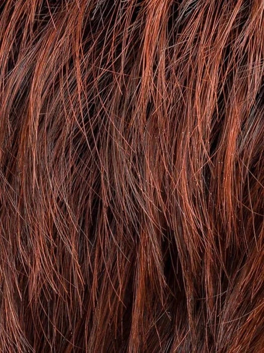 AUBURN ROOTED 133.132.4 | Red Violet, Granat Red and Darkest Brown Blend with Shaded Roots