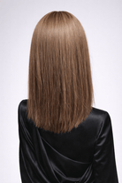 Noisette | A rich brown base with auburn highlights to add warmth and dark blonde highlights to add subtle brightness and dimension for a sun-kissed look.