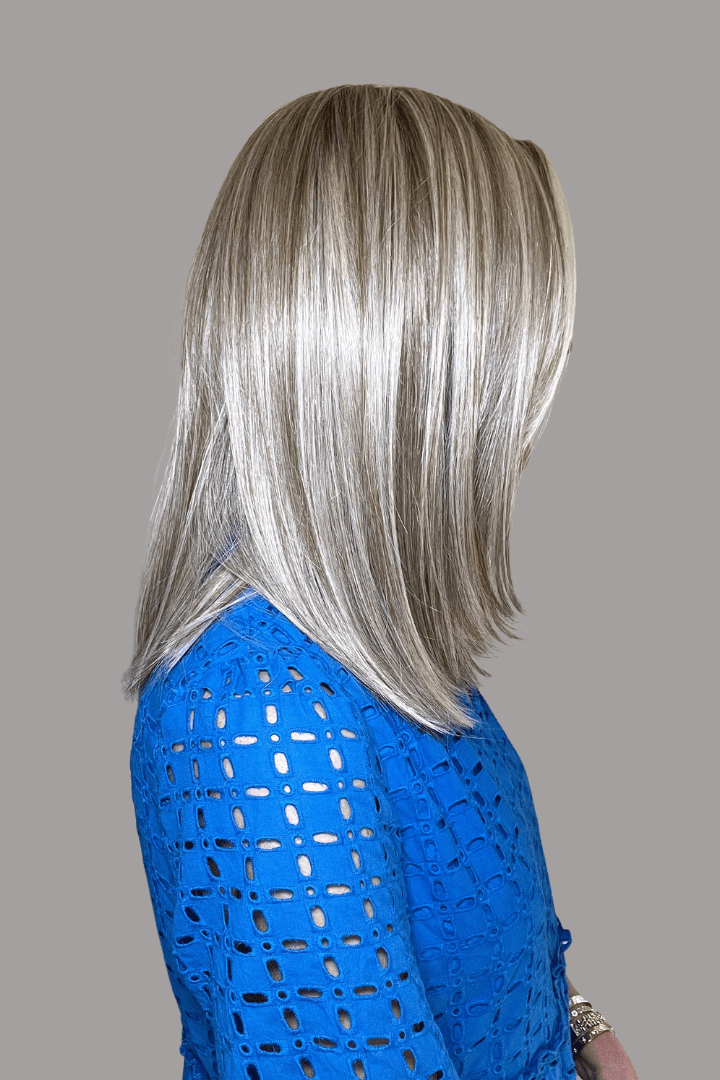 Open Box | Megan Wig by PUSH | Average Cap | Rootbeer Float Blonde - Wig Studio 1
