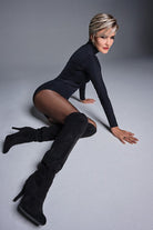 Open Box | Posh Premiere Hand Tied Wig by Raquel Welch | Average Cap | RL6/8 - Wig Studio 1