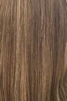 Toasted Almond | 10/14 | A beautifully dimensional blend of neutral light brown and dark blonde tones accented with soft honey-blonde highlights. 