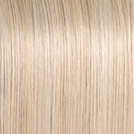 R16/22 | Iced Sweet Cream | A light blonde / light brown shade with a cool overall character. Iced Sweet Cream gives the color its dominant visual impression, with subtle tonal blend.
